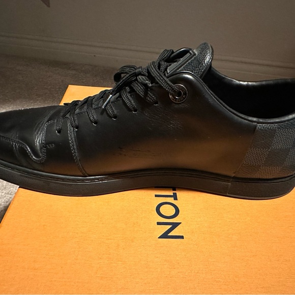 Men’s Louis Vuitton black sneakers - Picture 5 of 10